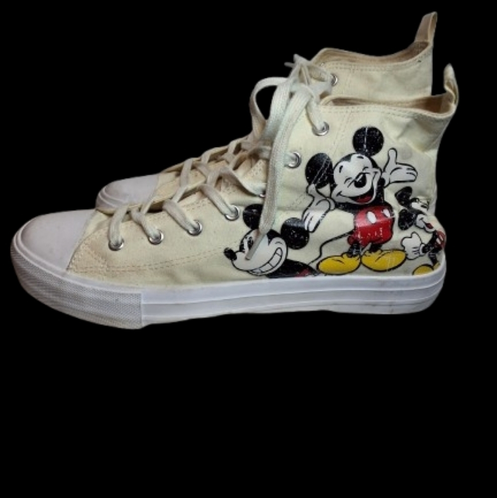 Disney Mickey Mouse Nostalgia High-Top Sneakers - Cream and Red 41/10 - Picture 12 of 12